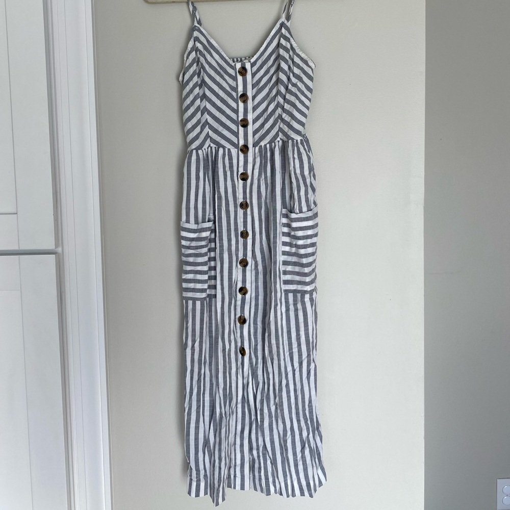 American Eagle Lightweight Button Down Midi Dress